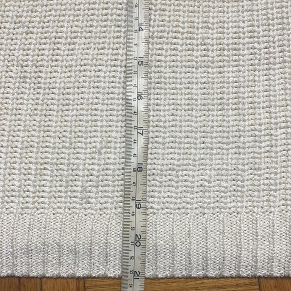 Dynamite woman beige sweatshirt. - Picture 6 of 6